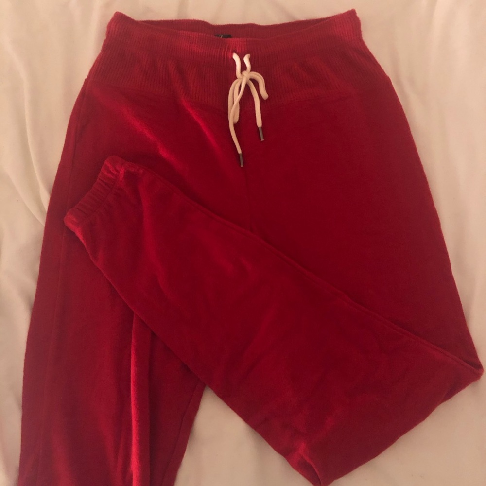 UO Fuzzy Sweatpants